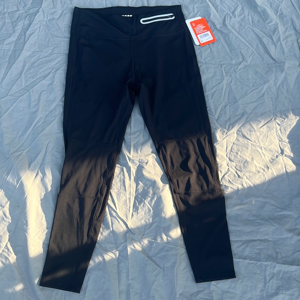 Black 7/8 length bass outdoor leggings NWT